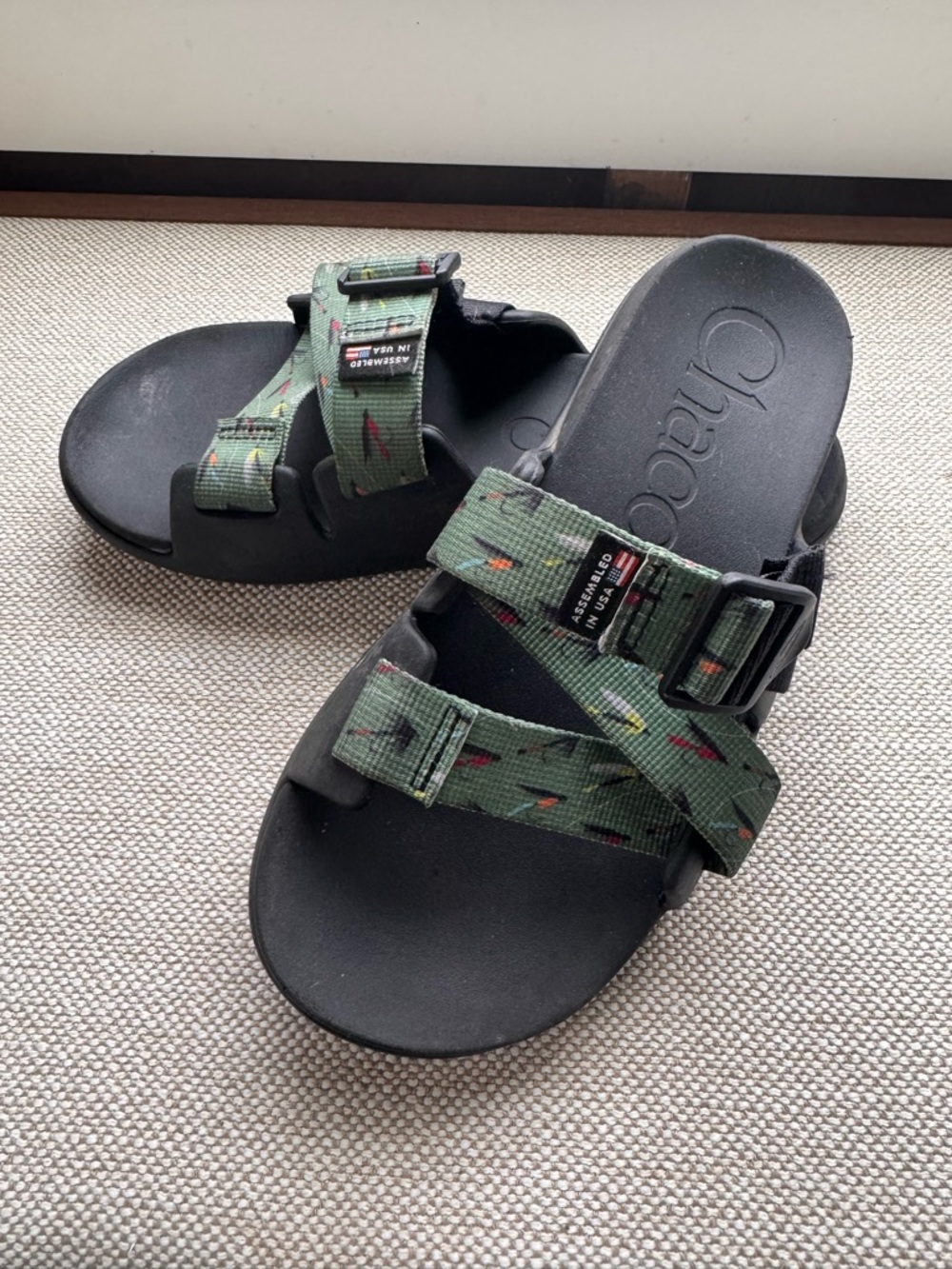 Chaco Green Webbing Slide Sandals with Multicolor Accent Pattern